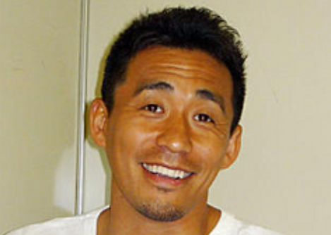 石田靖
